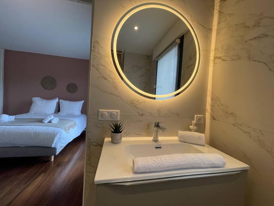 Le Mont-Veyrier, Parking Et Vue Apartment Анси Екстериор снимка